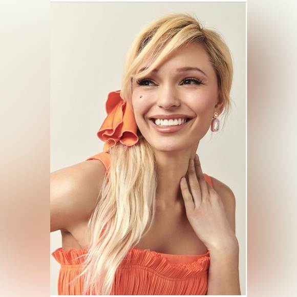 Anthropologie mixed shapes drop earring - Picture 4 of 15